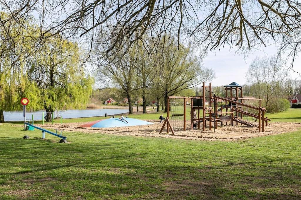Gezellige Vakantiewoning Aan Het Water In Ewijk - Recreational Only No Workers Εξωτερικό φωτογραφία