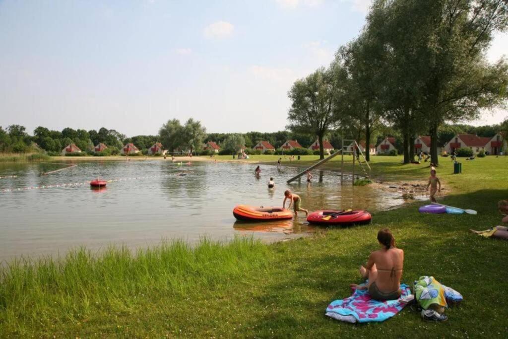 Gezellige Vakantiewoning Aan Het Water In Ewijk - Recreational Only No Workers Εξωτερικό φωτογραφία