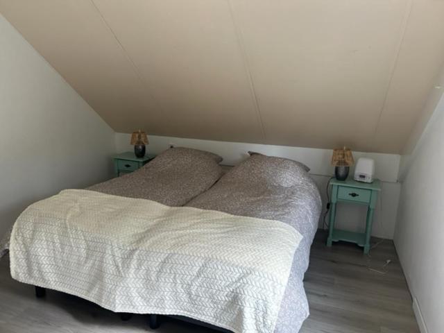 Gezellige Vakantiewoning Aan Het Water In Ewijk - Recreational Only No Workers Εξωτερικό φωτογραφία