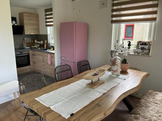 Gezellige Vakantiewoning Aan Het Water In Ewijk - Recreational Only No Workers Εξωτερικό φωτογραφία