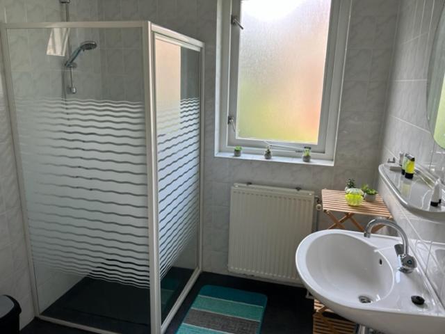 Gezellige Vakantiewoning Aan Het Water In Ewijk - Recreational Only No Workers Εξωτερικό φωτογραφία